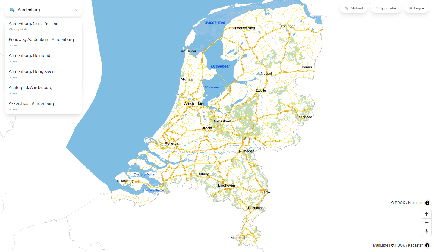 Zoekbalk met adres-suggesties op de Spotvast-kaart
